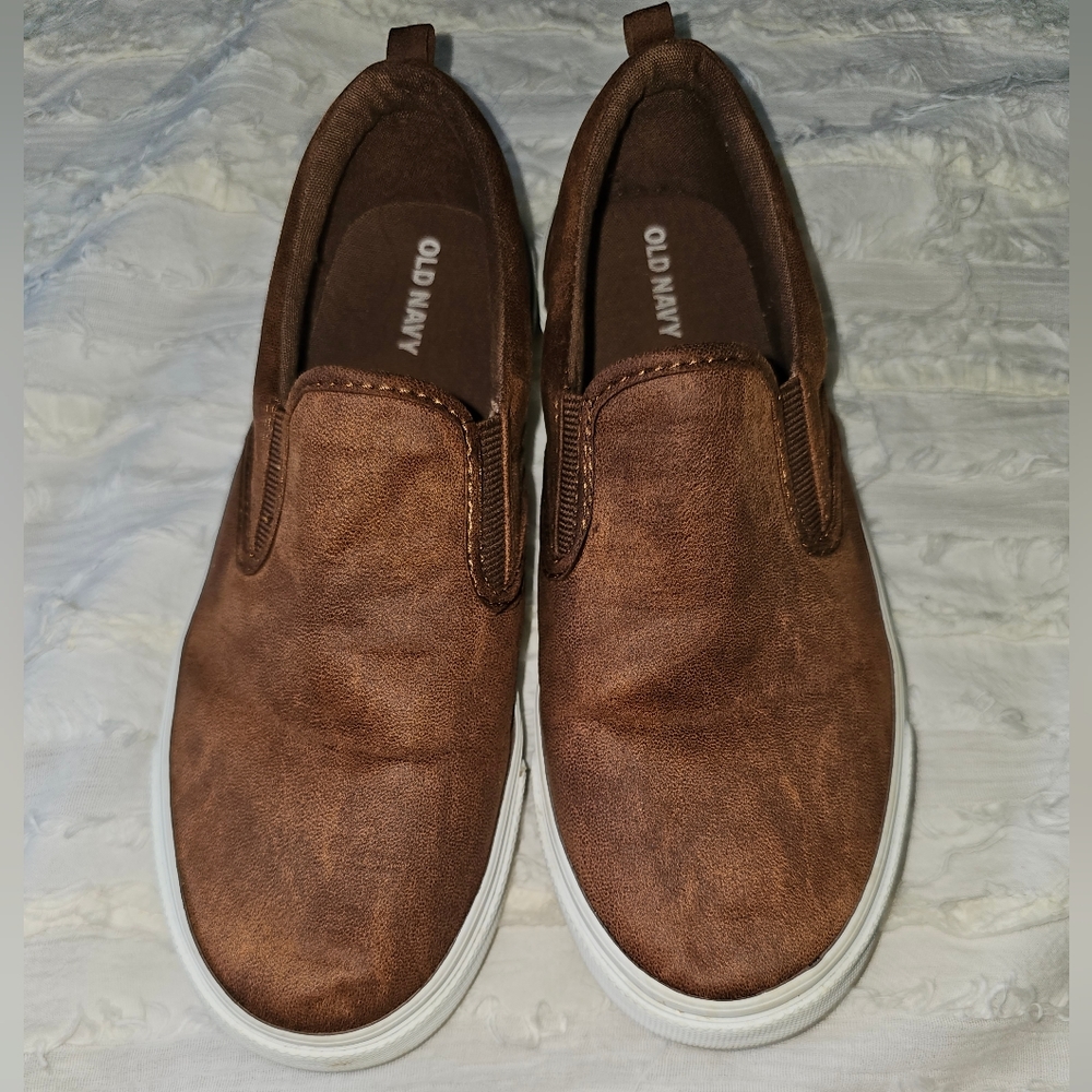 Old navy slip in size 5 boys